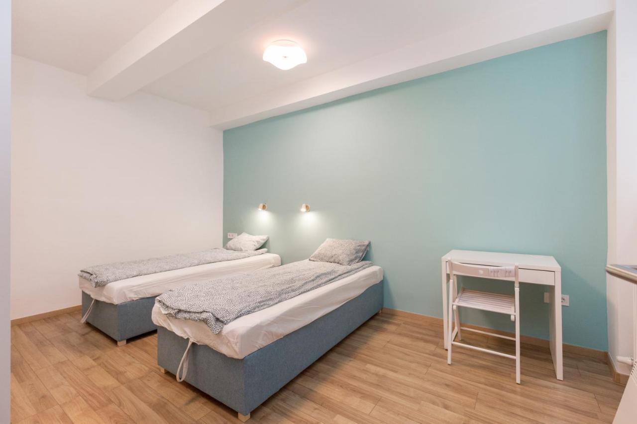 Minimalist Styled Tiny Ap @New York Cafe Appartement Boedapest Buitenkant foto