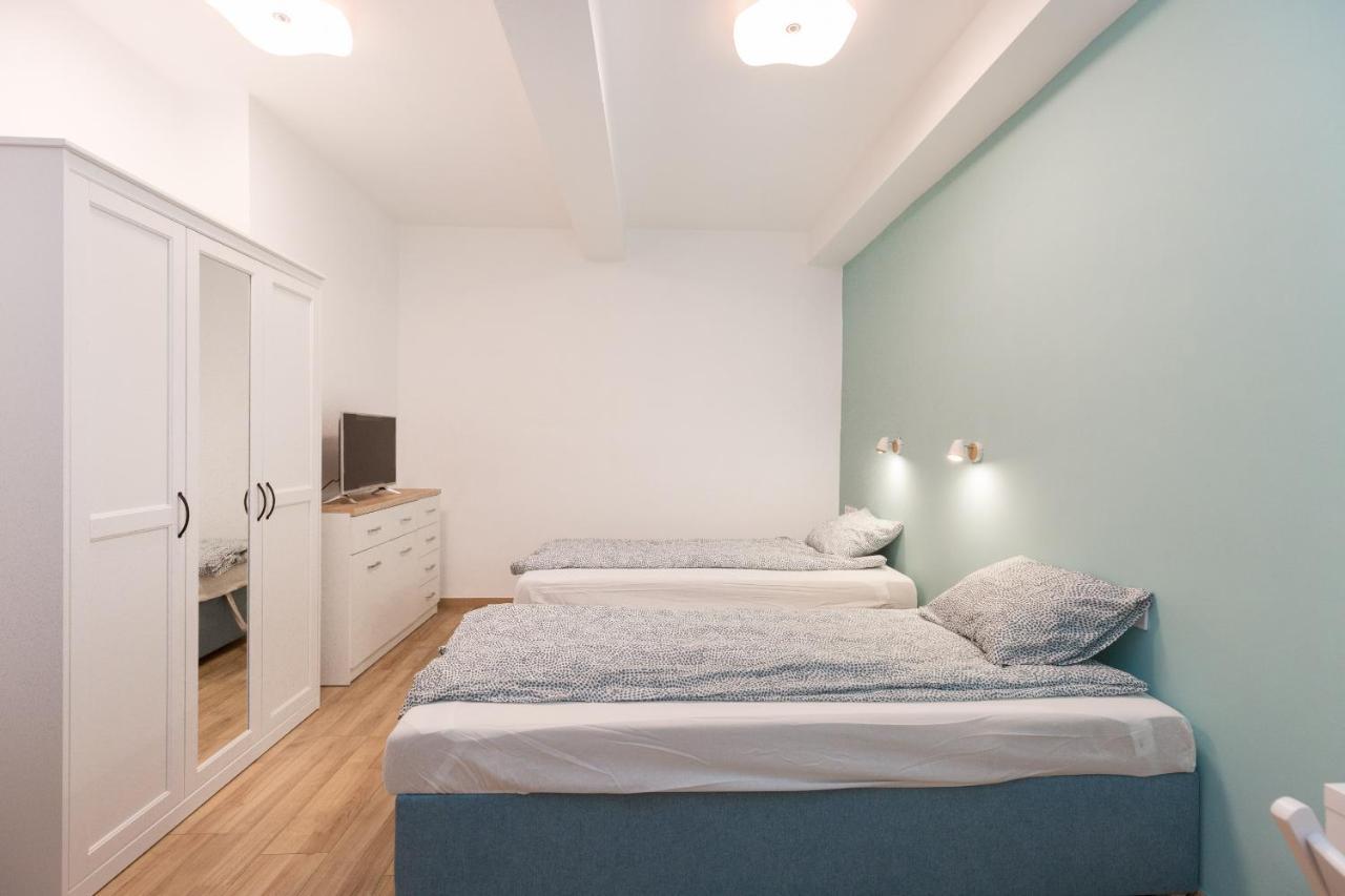 Minimalist Styled Tiny Ap @New York Cafe Appartement Boedapest Buitenkant foto