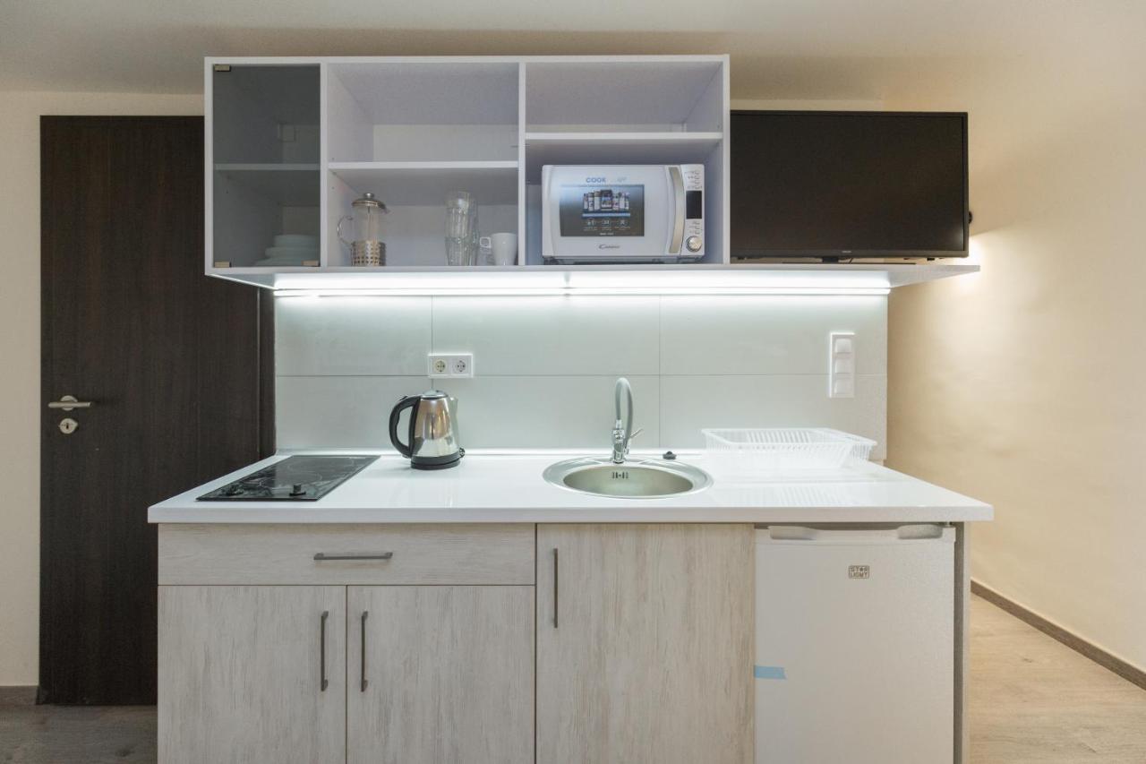 Minimalist Styled Tiny Ap @New York Cafe Appartement Boedapest Buitenkant foto