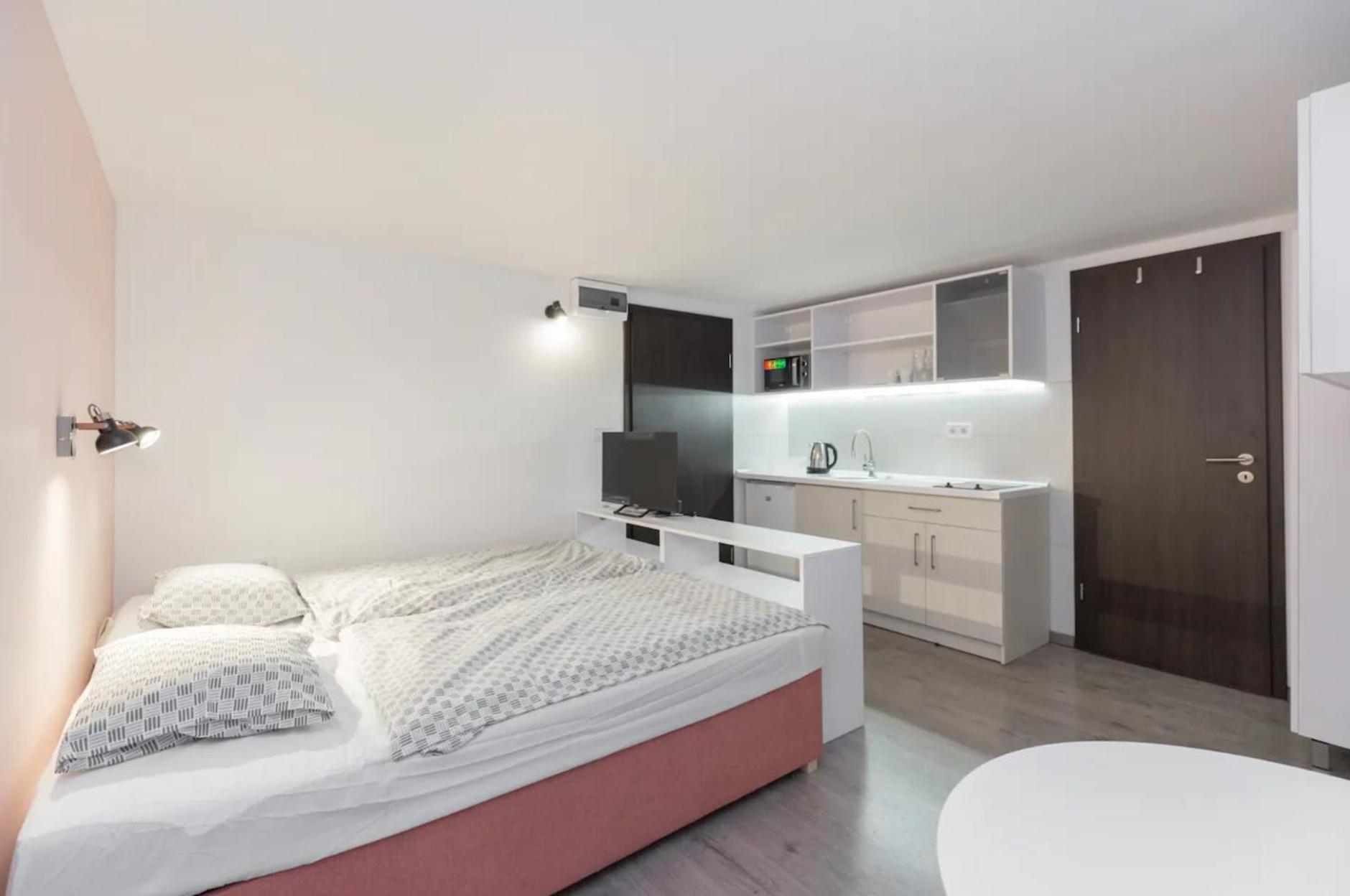 Minimalist Styled Tiny Ap @New York Cafe Appartement Boedapest Buitenkant foto