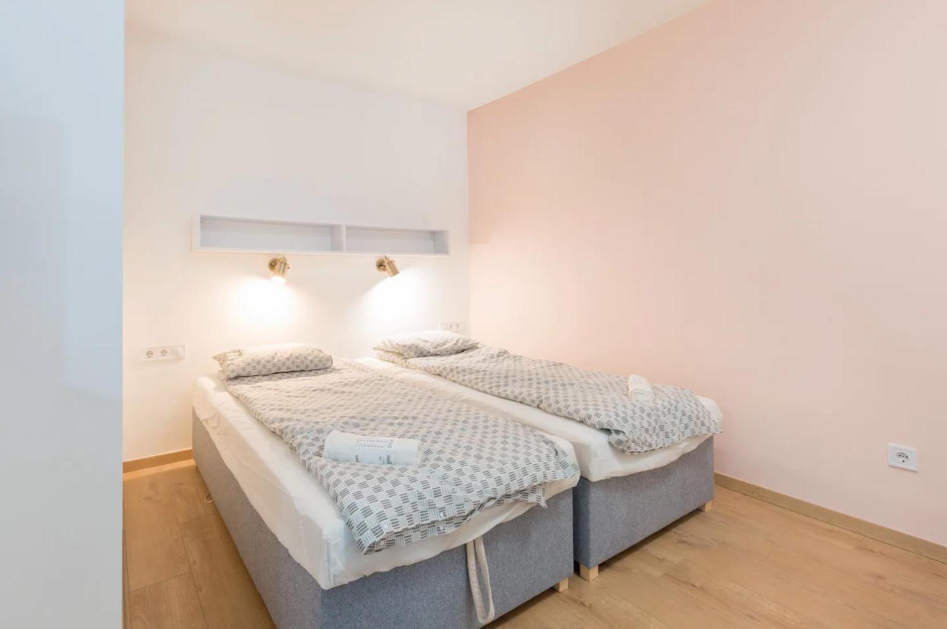 Minimalist Styled Tiny Ap @New York Cafe Appartement Boedapest Buitenkant foto